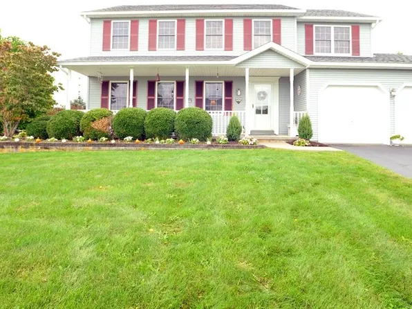 9 High View Cir, Horseheads, NY 14845