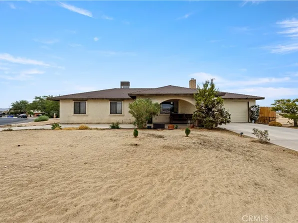 16226 Brookfield Dr, Victorville, CA 92394