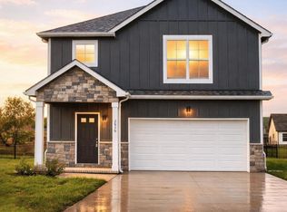 2616 Rafiki Dr, Clarksville, TN 37042
