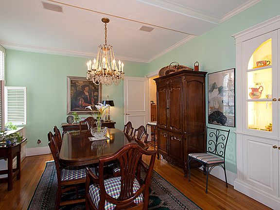 2nd image of 1060 Park Ave APT 14D
