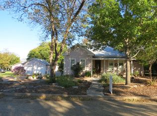 717 S Post Hill St, Mason, TX 76856
