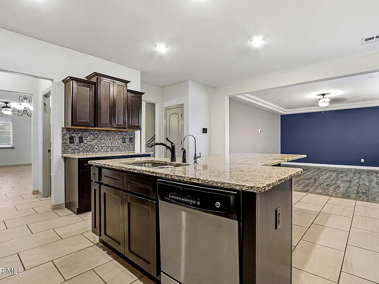 14705 Tierra Escape Ave — Photo 12
