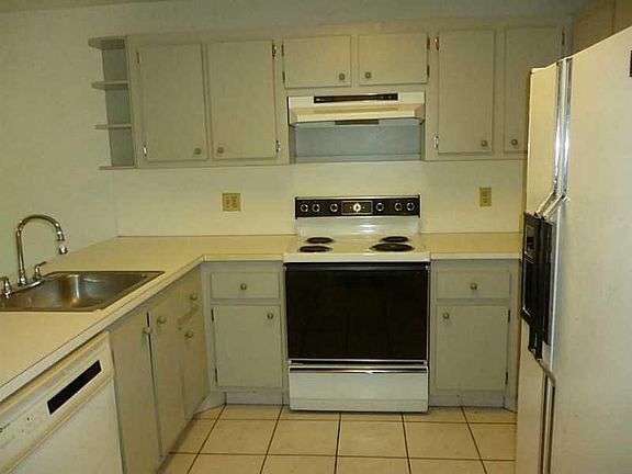 4th image of 3490 Palladian Circle #3490