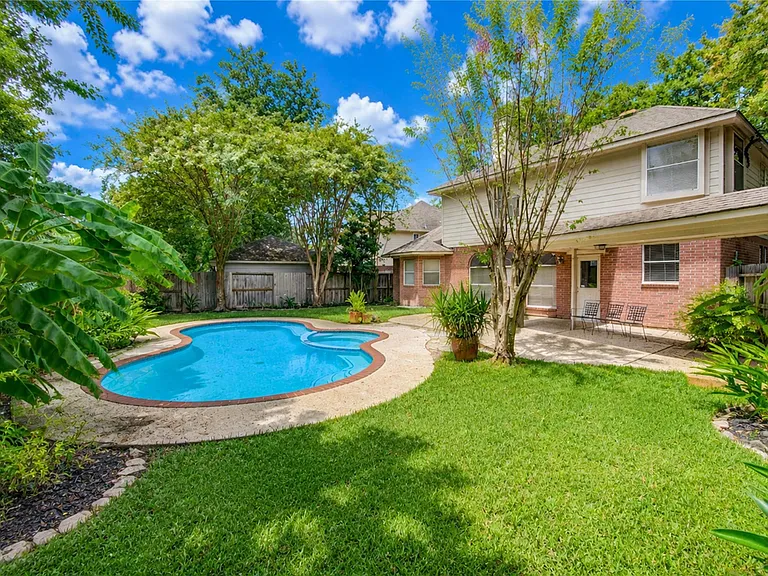 1107 Magnolia Woods Ct — Photo 40
