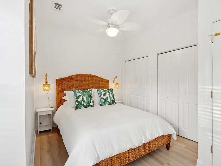 86 Cassandra Ln #B — Photo 9