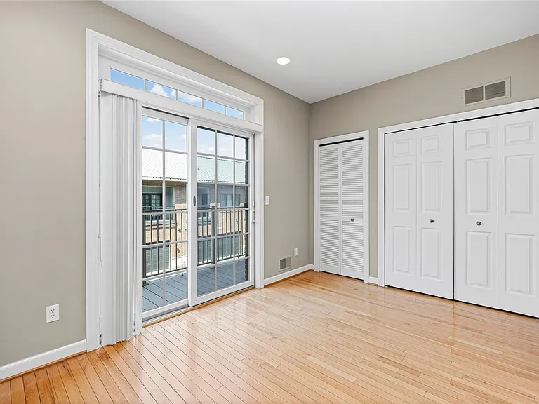 420 Lewis Ct — Photo 21