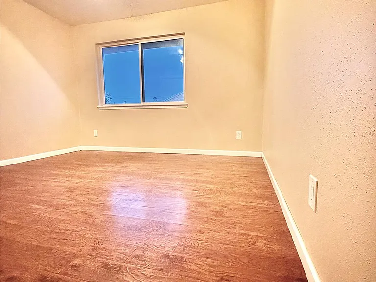 5800 Lumberdale Rd #86 — Photo 37