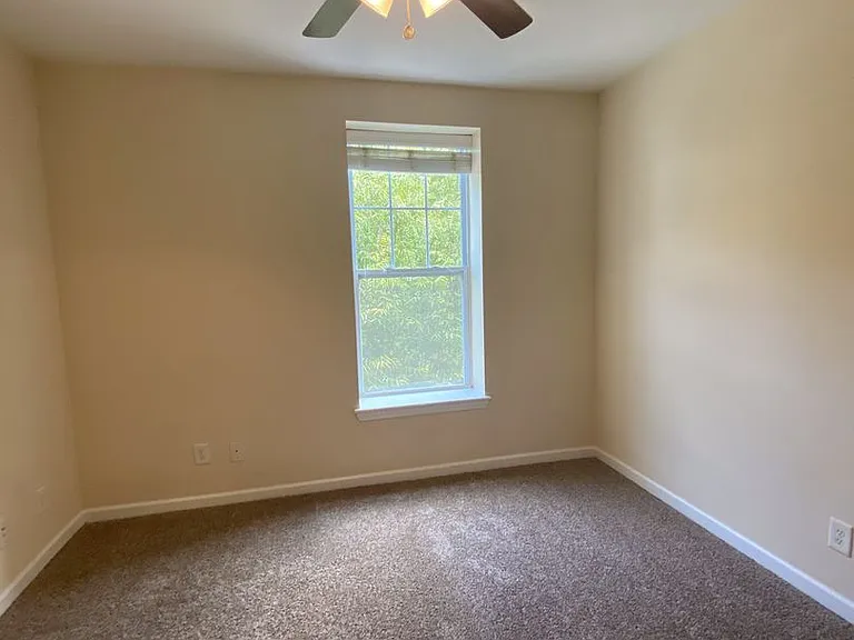 11 Maverick Dr — Photo 231