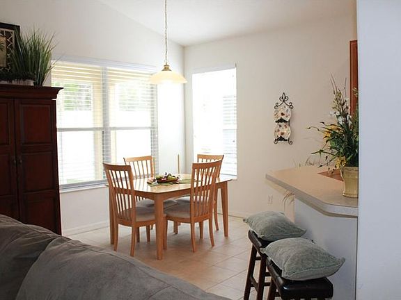 3rd image of 1531 Mellon Way