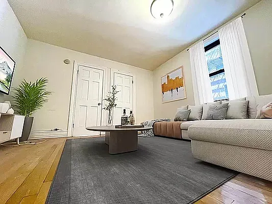 Rented by MOTION New York | media 1