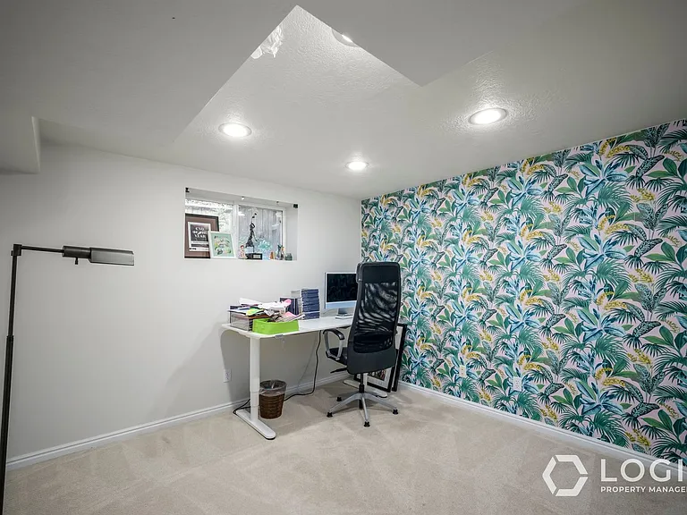 3760 E Millstream Dr — Photo 18