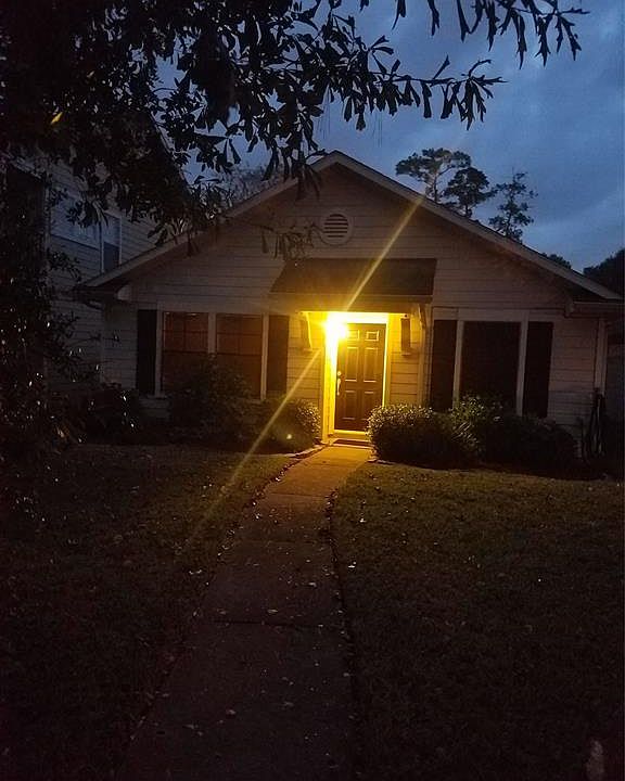 1st image of 6214 Spruce Bough Ct