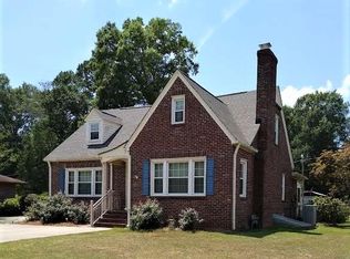 111 Pineview St, Abbeville, SC 29620