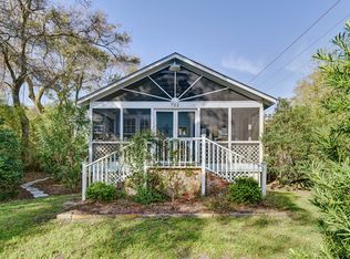 732 Ocean Blvd, Saint Simons Island, GA 31522