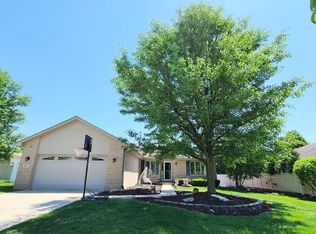 904 Sedona Ln, Joliet, IL 60432