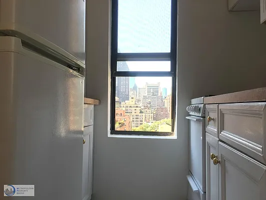 Rented by Metropolitan Property Group | media 12