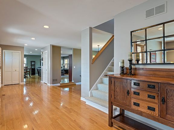 3rd image of 3900 Harvest Ln