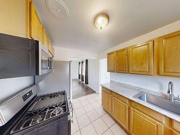 5th image of 12174 2nd St #12170