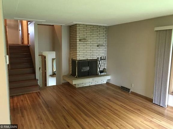 3rd image of 12926 Portland Ave