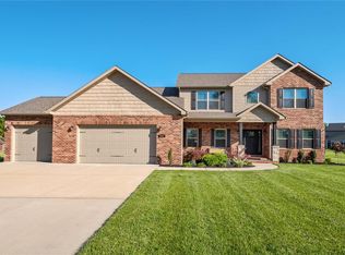 8604 Savoy Ln, O'Fallon, IL 62269