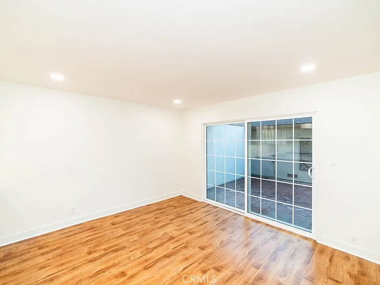 10 Oak Tree Ln — Photo 7