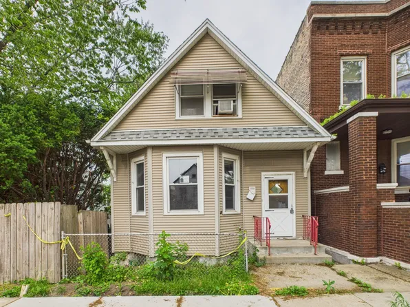 3527 S Rockwell St, Chicago, IL 60632