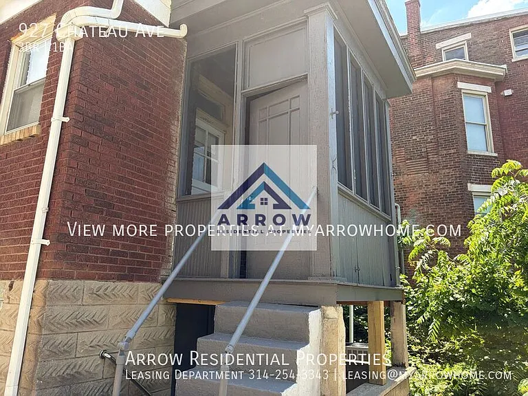 927 Chateau Ave — Photo 3