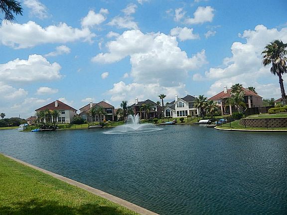 5th image of 3818 Golden Shores Dr