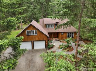 10507 Pioneer Dr, Anderson Island, WA 98303