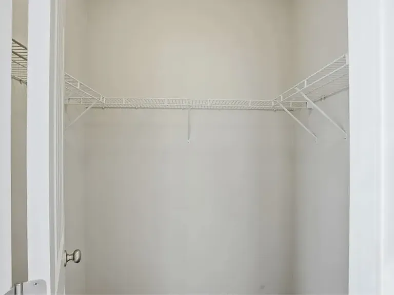 415 Olde Ivey Sq — Photo 11