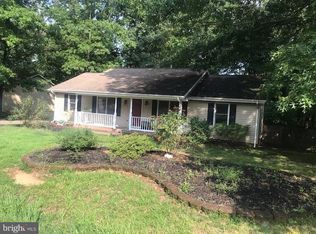 5502 Leavells Crossing Dr, Fredericksburg, VA 22407