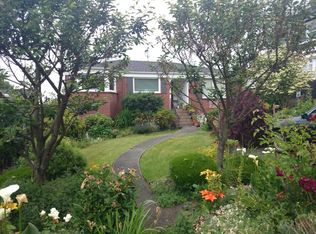 1938 NW 97th St, Seattle, WA 98117