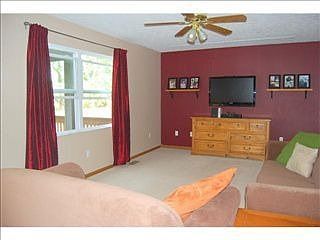 5th image of 8384 Lucerne Dr