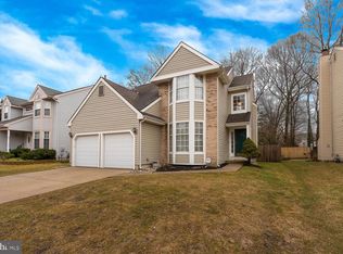 10 Christopher Mills Dr, Mount Laurel, NJ 08054