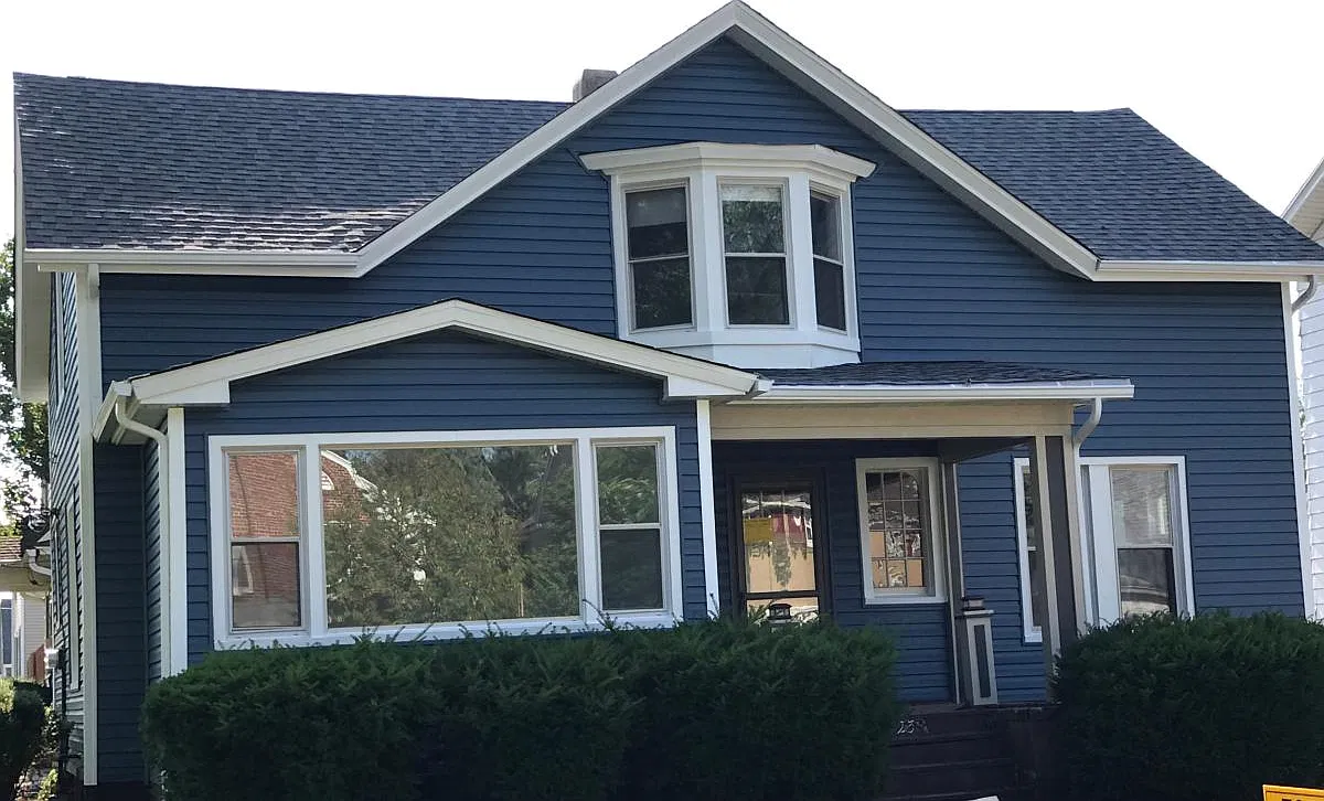 323 Marcy Street — Photo 1