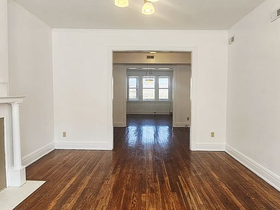 4th image of 345 W 2nd St #5