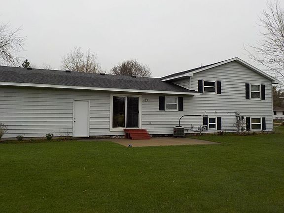 2nd image of 626 Schneider Ave