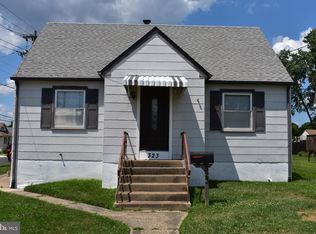 323 W Main St, Maple Shade, NJ 08052