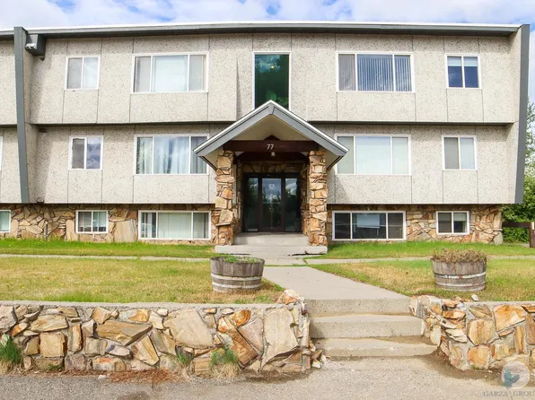 77 Slater Dr #77-4, Fairbanks, AK 99701