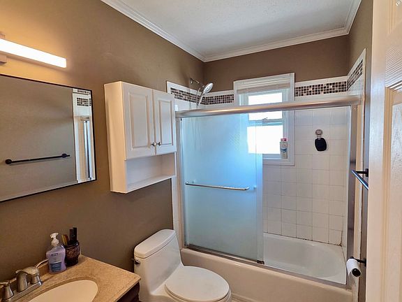 3rd image of 388 Hoover Ave APT 162