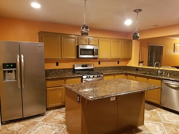 2nd image of 3336 Grand Teton Dr
