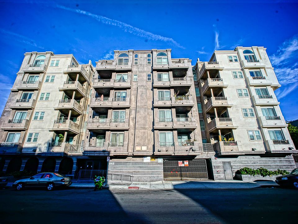 1st image of 848 S Irolo St #301