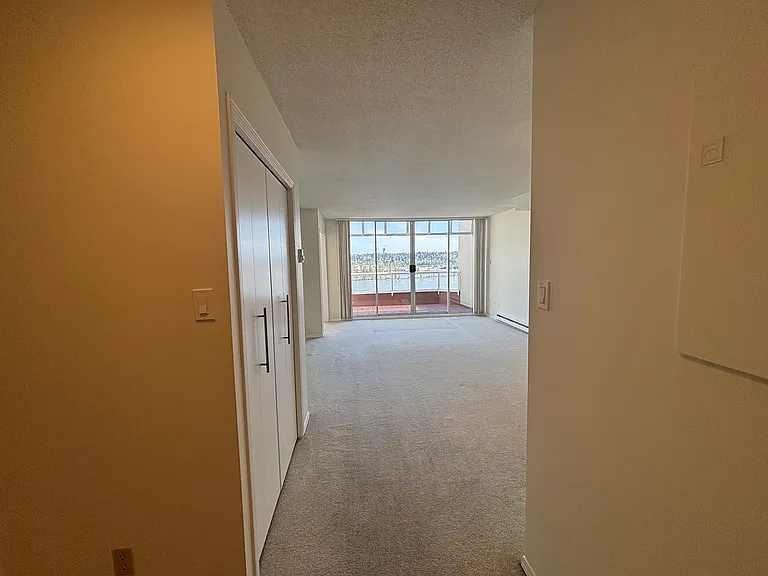 1065 Quayside Dr #1702 — Photo 6