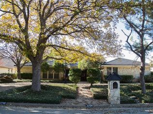 1124 Blakey Ct, Hurst, TX 76053