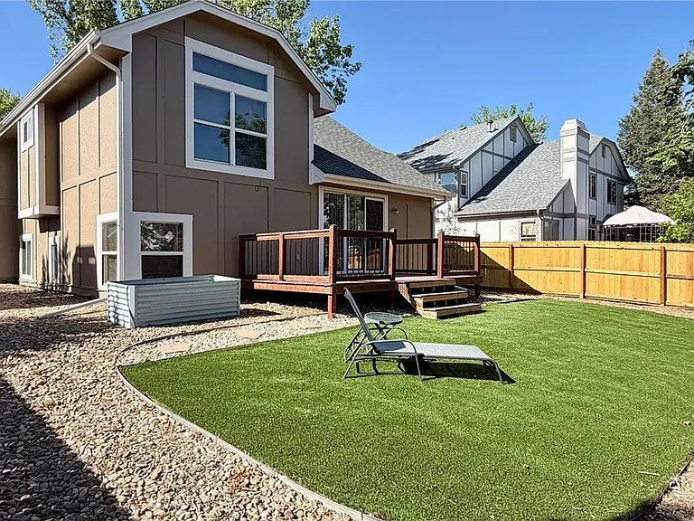 1360 W 134th Pl — Photo 3
