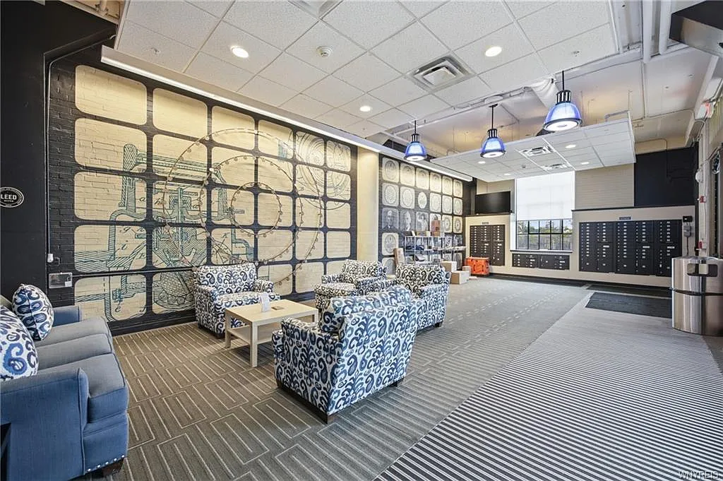 2 bed, 800 sqft, $950 — Photo 4