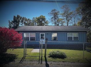 103 Thurmond Rd, Oak Hill, WV 25901