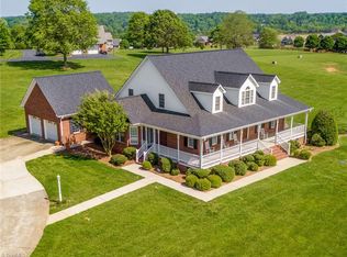 1004 Glenn Ferry Dr, East Bend, NC 27018