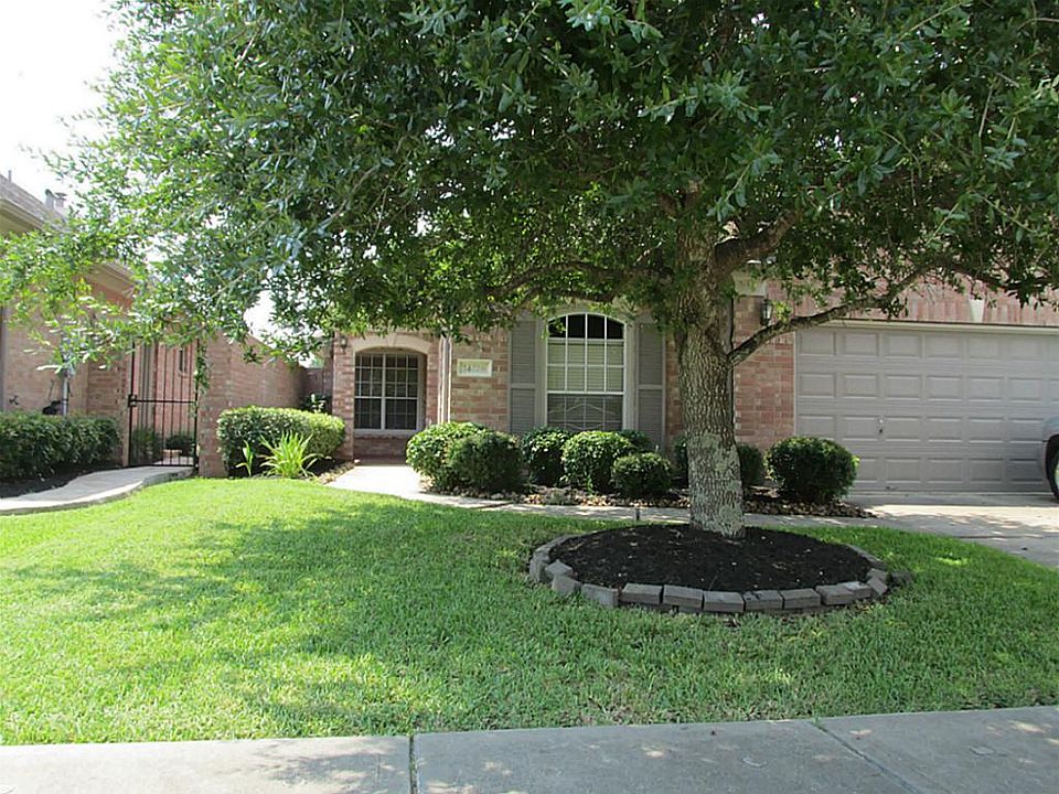 1st image of 14026 Bay Oaks Blvd