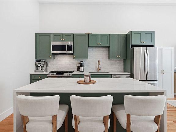 3rd image of 46 Union St #3